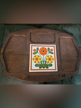 Vintage Gail craft wooden cheese board